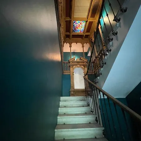 Apartment Dans Un Chateau Exceptionnel Du 18e Siecle La Londe-les-Maures